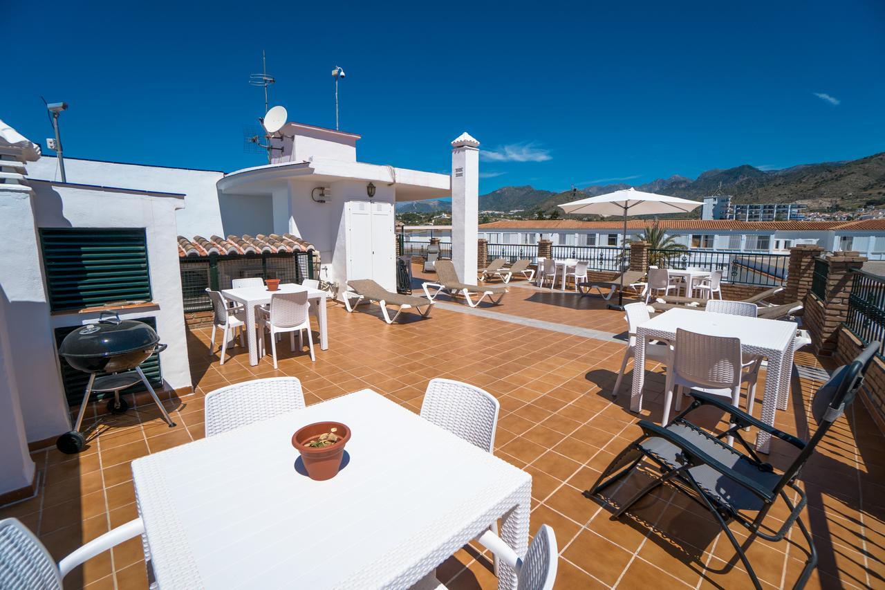 Apartamentos Manuel Martin Nerja Esterno foto