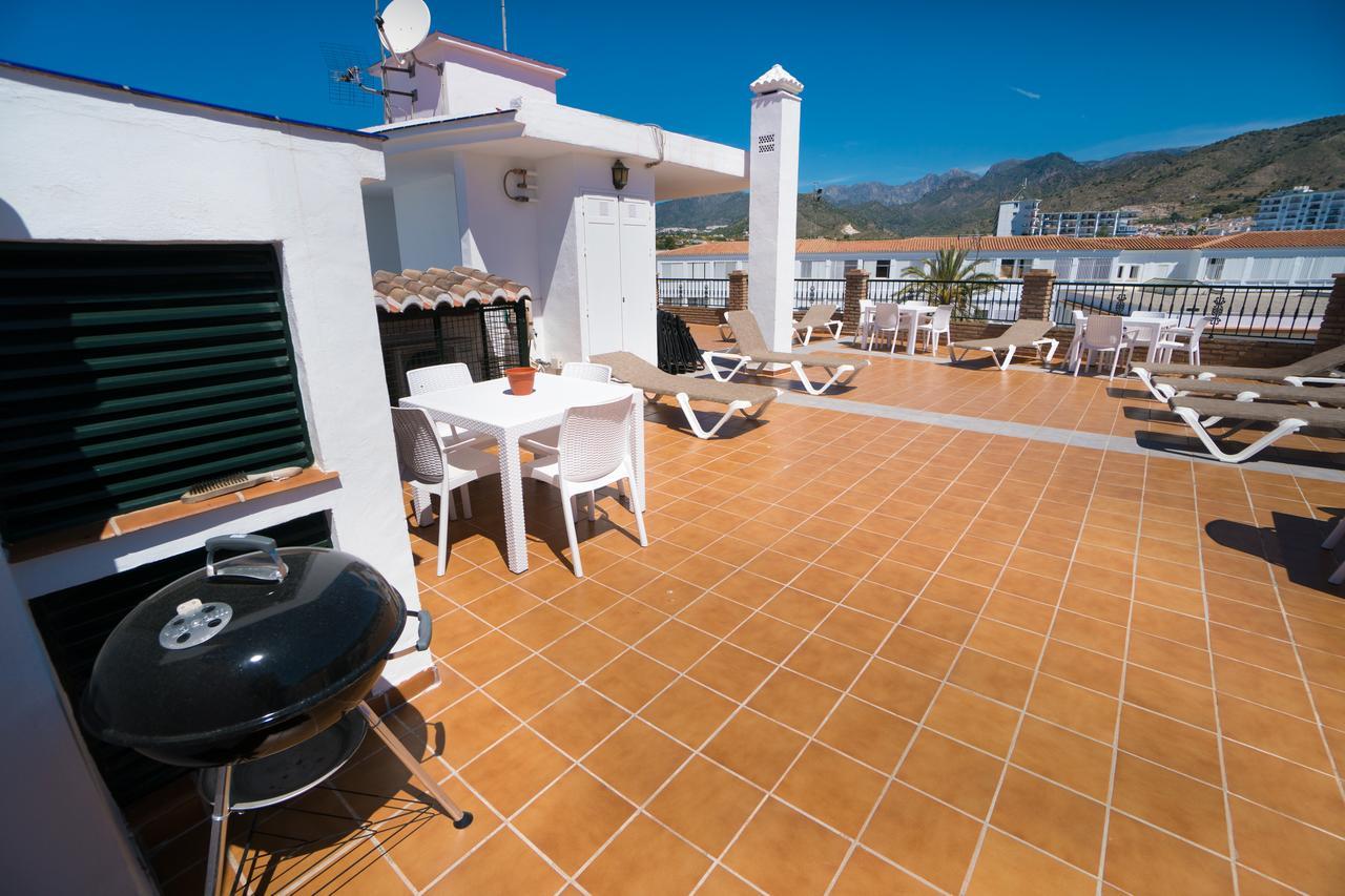 Apartamentos Manuel Martin Nerja Esterno foto