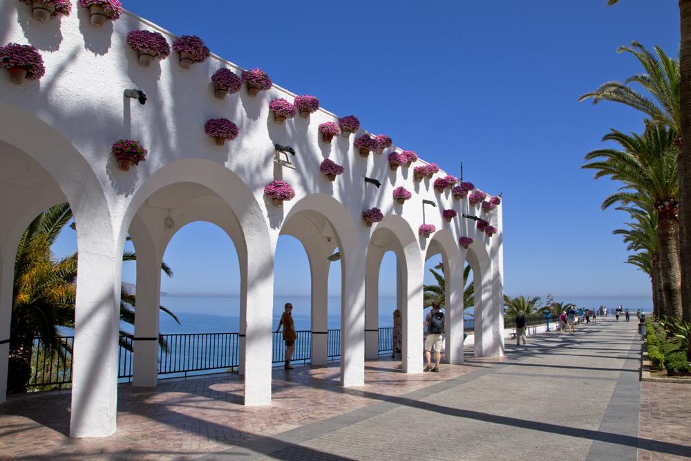 Apartamentos Manuel Martin Nerja Esterno foto