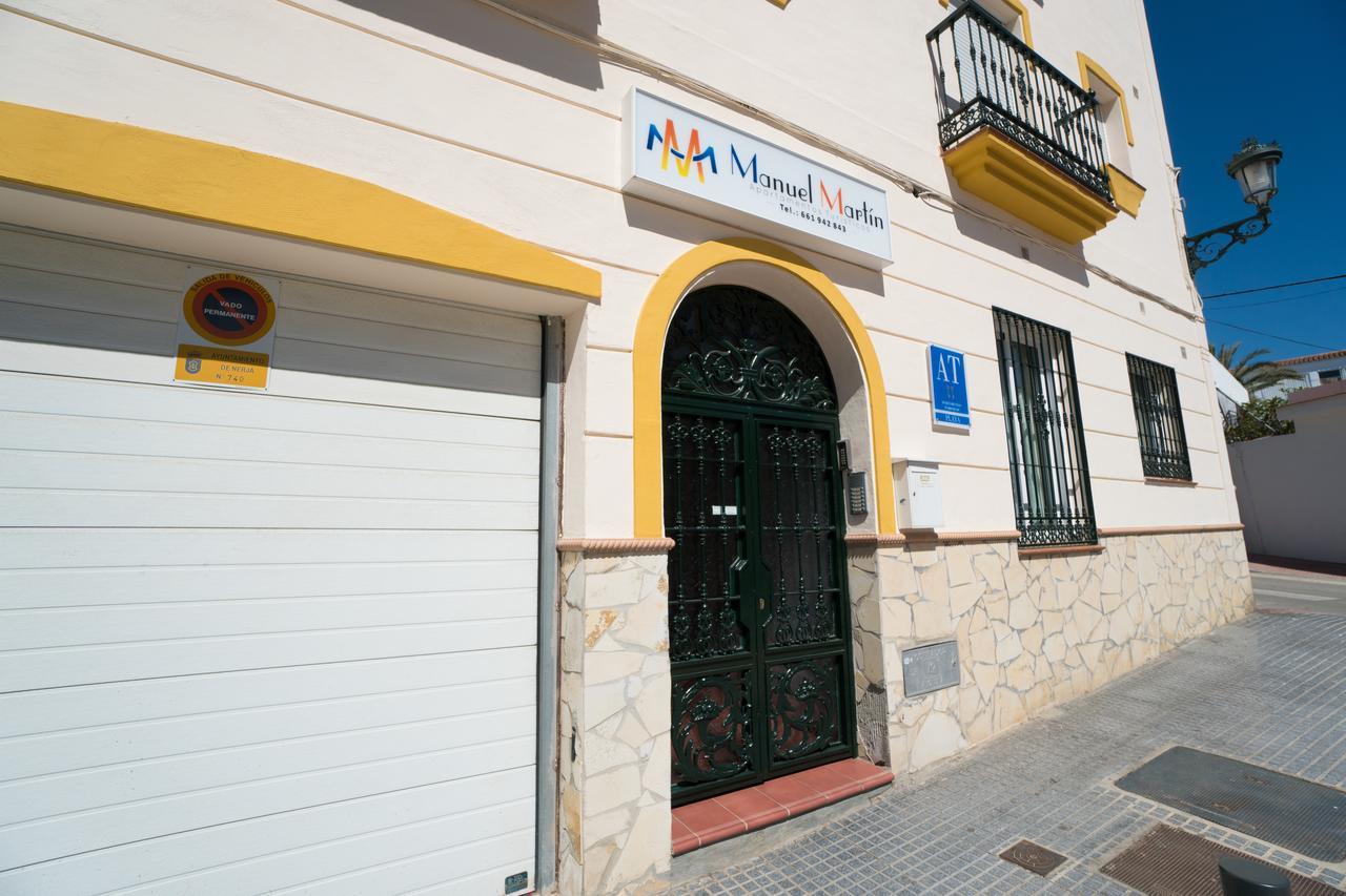 Apartamentos Manuel Martin Nerja Esterno foto