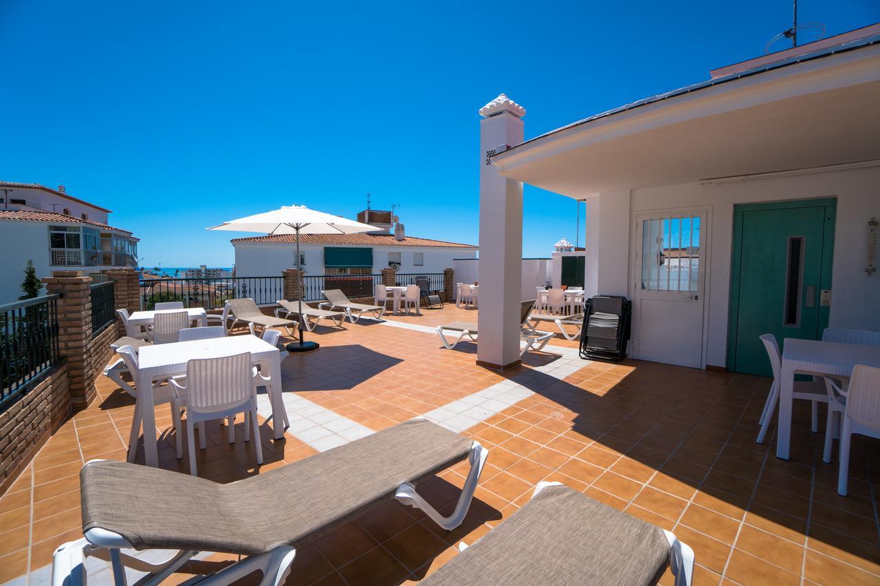 Apartamentos Manuel Martin Nerja Esterno foto